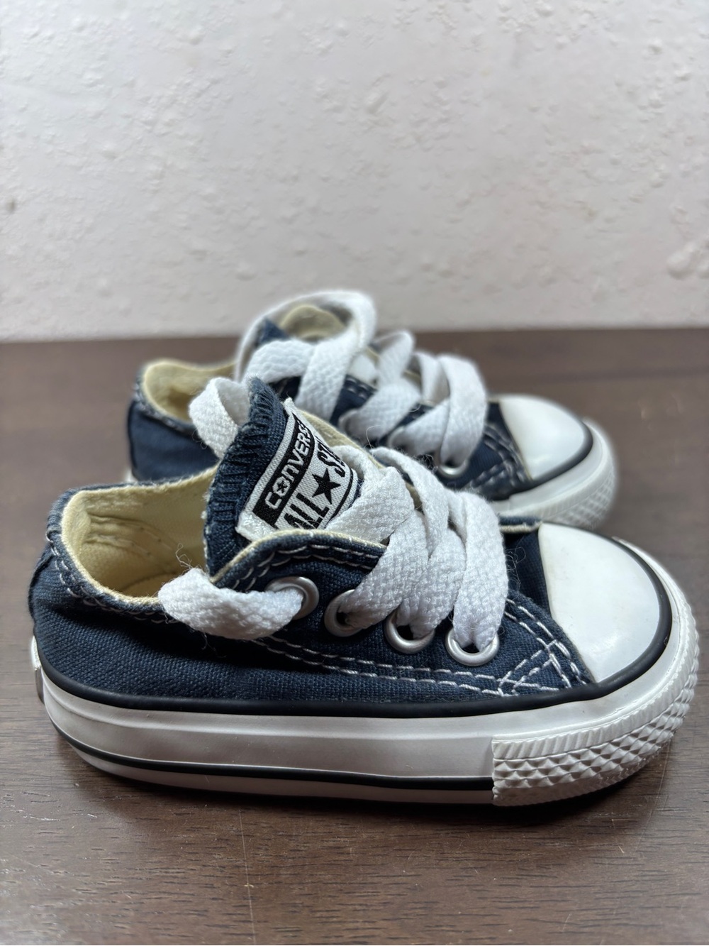 Converse Kids Black Low Top Chuck Taylor Sneakers